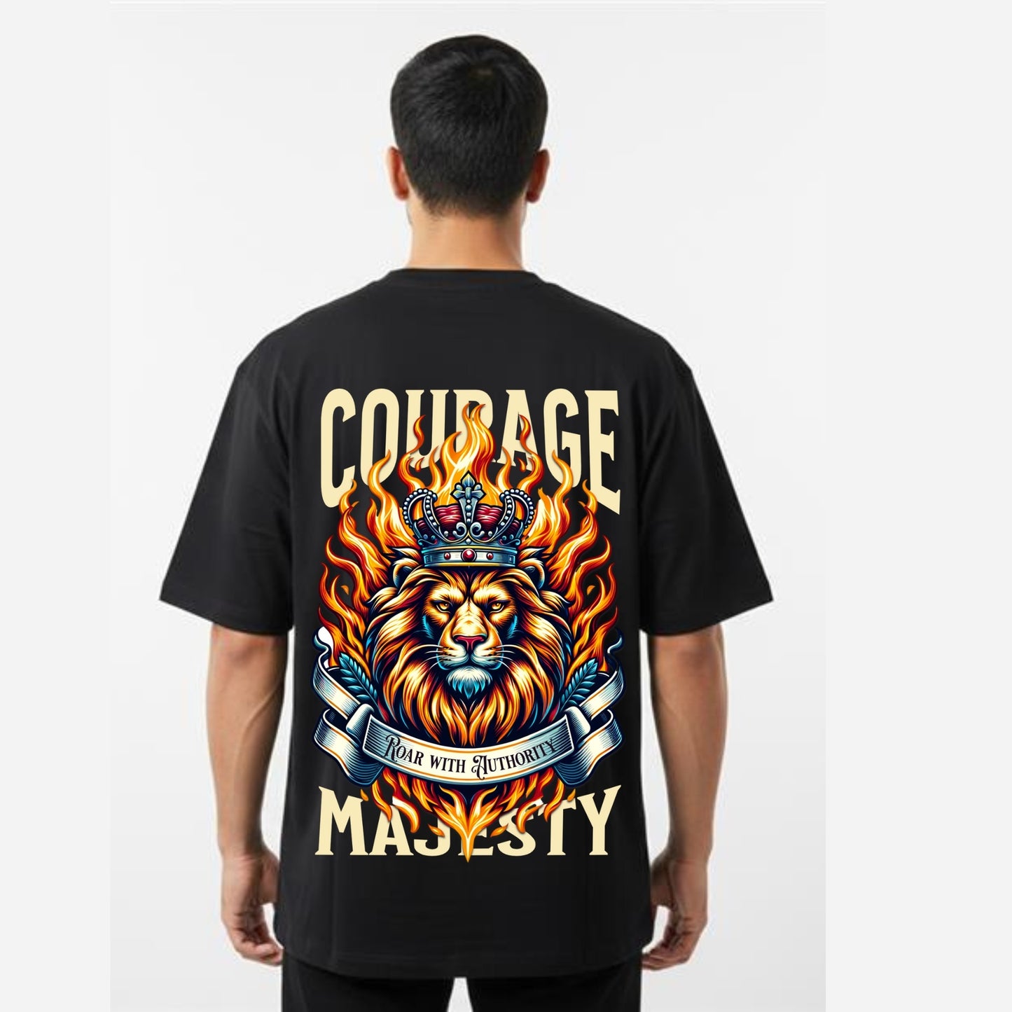 Men's Oversized T-Shirt With "Courage Majesty" Printed