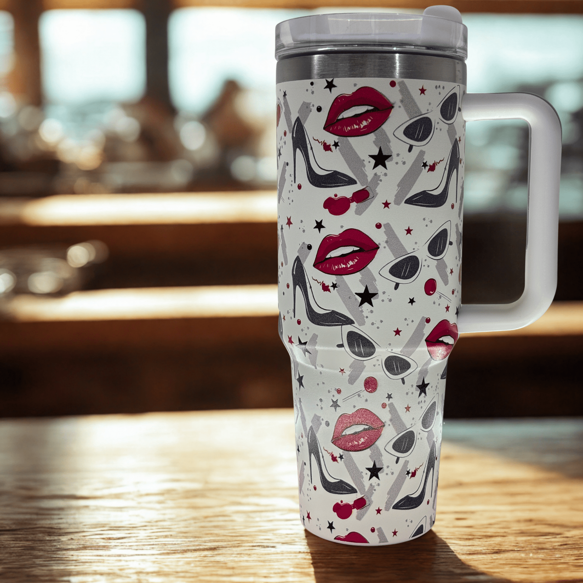 Tumbler With Beautiful Printed - Lips, Heels, Goggles - RoMan Creations